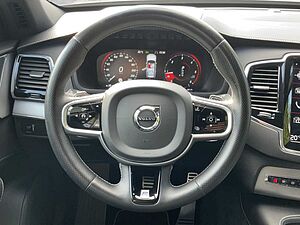 Volvo  XC 90 D5 R-Design AWD Geartronic Bluetooth Navi LED Klima Einparkhilfe el. Fenst