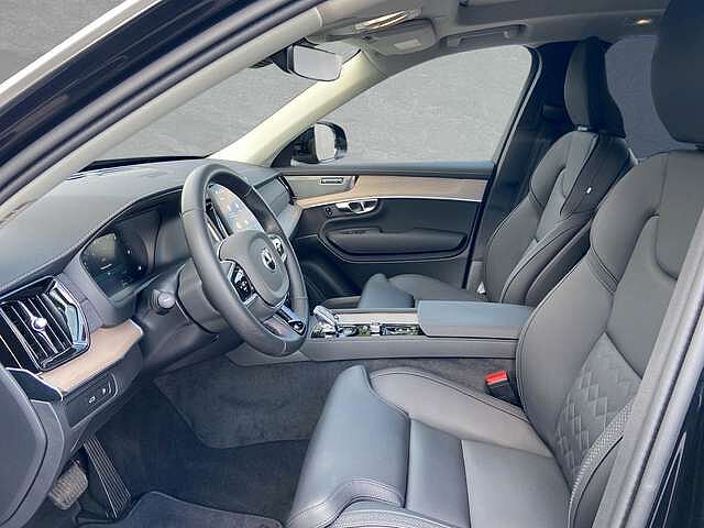 Volvo  T8 AWD Plus Dark 7-Sitzer AHK ACC SD