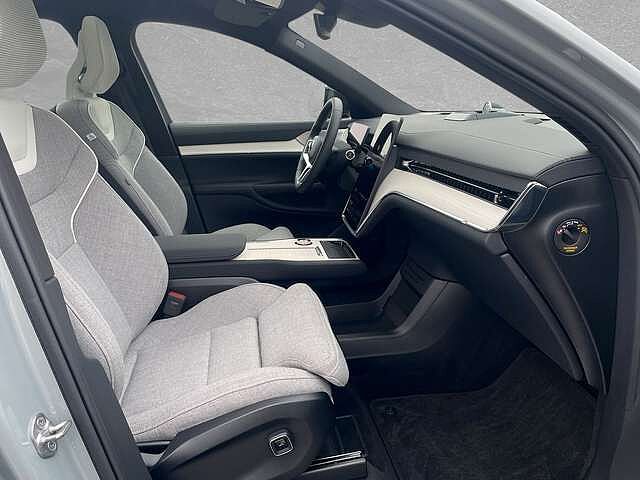 Volvo  Ultra Twin Motor Performance AWD 7-Sitzer
