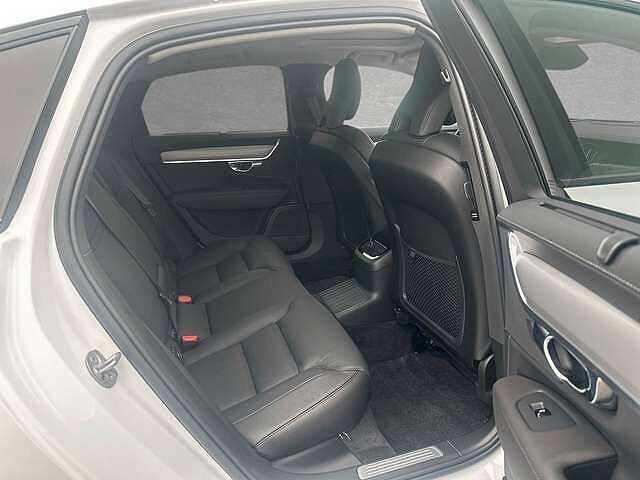 Volvo  T8 AWD Recharge Ultimate Dark ACC BLIS SD