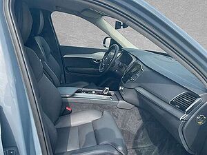 Volvo  B5 AWD Mild-Hybrid Plus Dark 7-Sitzer AHK