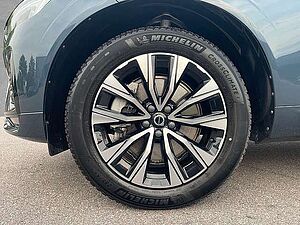 Volvo  B4 Mild-Hybrid Plus Dark AHK ACC BLIS