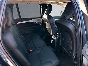 Volvo  T8 AWD Recharge Ultimate Dark 7-Sitzer