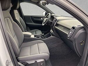 Volvo  Recharge Single Core Extended Range LED