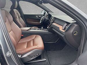 Volvo  T6 AWD Recharge Inscription Expression AHK