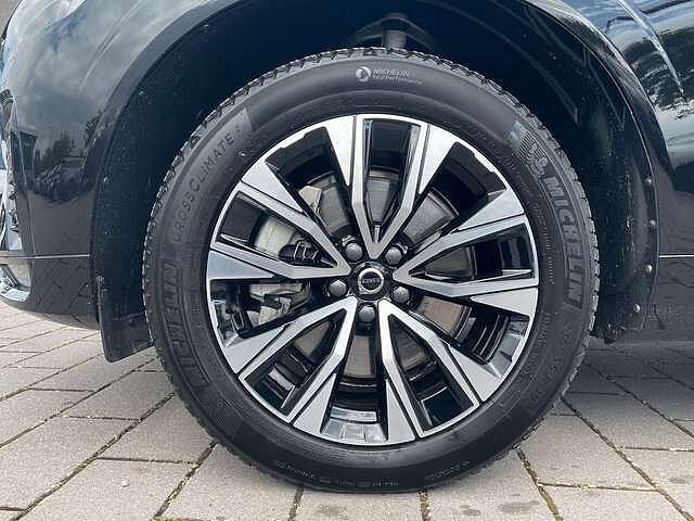Volvo  B5 AWD Mild-Hybrid Plus Dark AHK ACC BLIS
