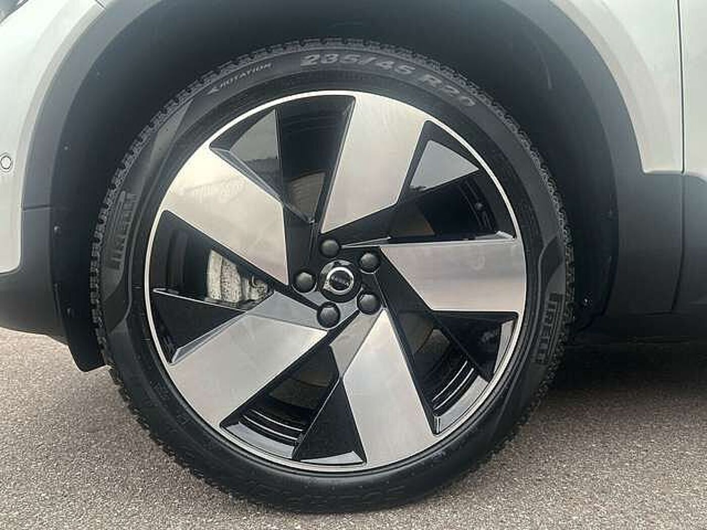 Volvo  Recharge Pure Electric Twin 1st Edition AHK