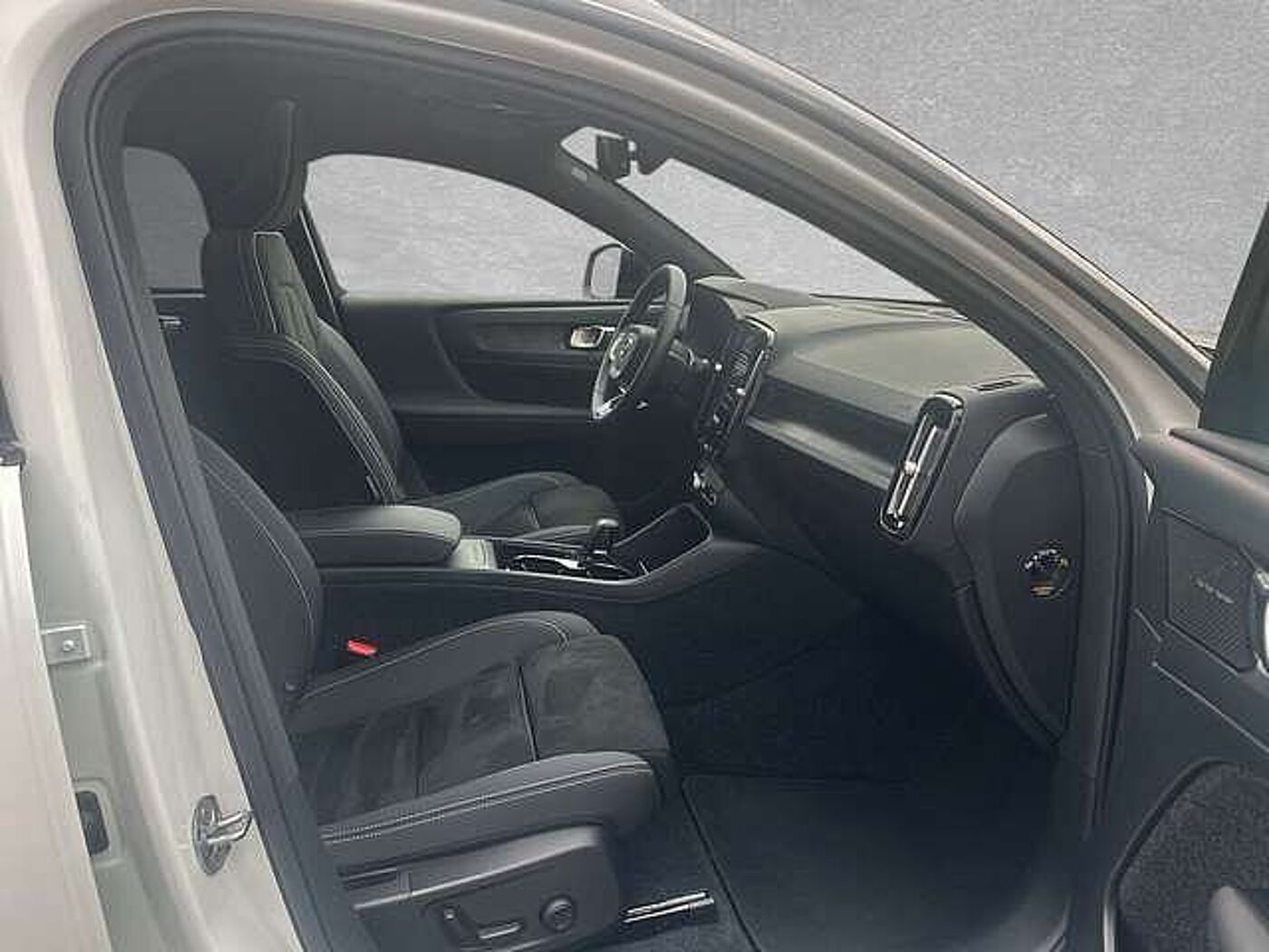 Volvo  Recharge Pure Electric Twin 1st Edition AHK