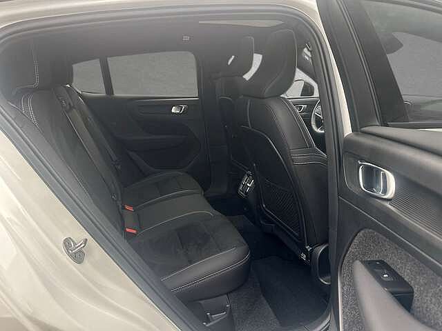 Volvo  Recharge Pure Electric Twin 1st Edition AHK