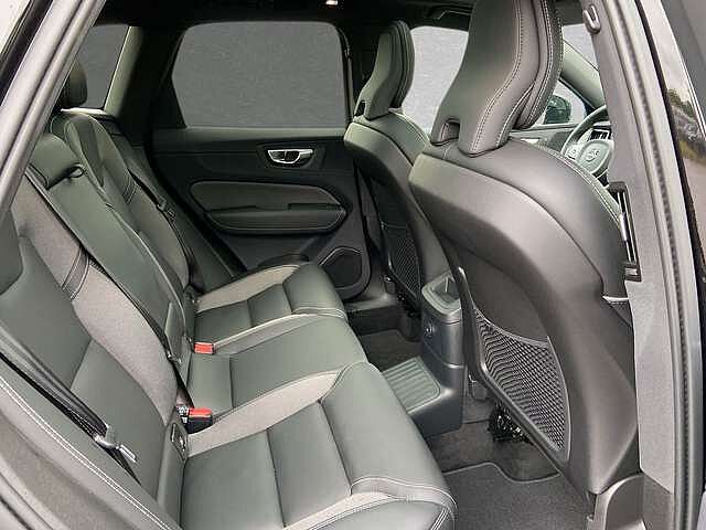 Volvo  T6 AWD Recharge Plus Dark ACC BLIS SD