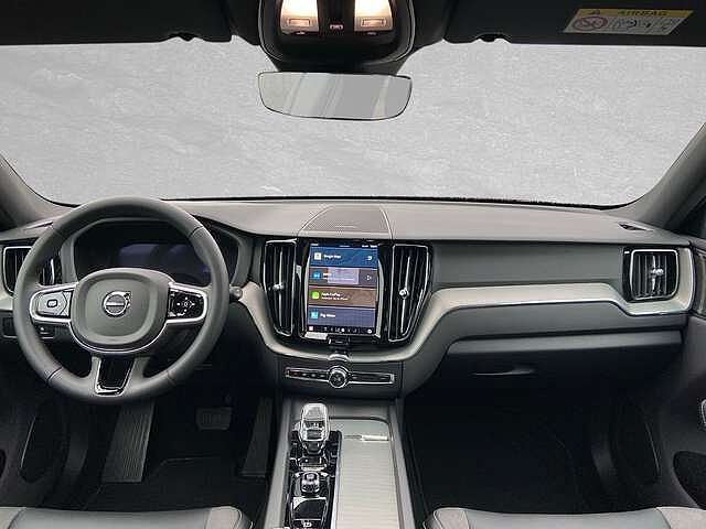 Volvo  T6 AWD Recharge Plus Dark ACC BLIS SD