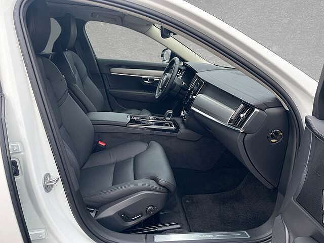 Volvo  T8 AWD Recharge Ultimate Dark ACC BLIS SD