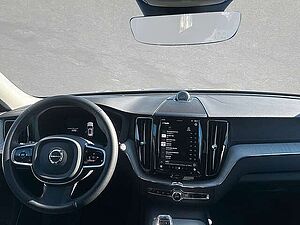 Volvo  B5 AWD Ultra Dark ACC BLIS HUD SD
