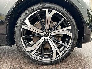 Volvo  T6 AWD Recharge Plus Dark ACC BLIS SD