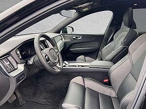Volvo  T6 AWD Recharge Plus Dark ACC BLIS SD