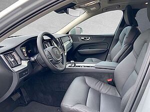 Volvo  T6 AWD Recharge Core ACC BLIS SD LED