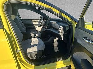 Volvo  Ultra Twin Motor Performance AWD ACC BLIS