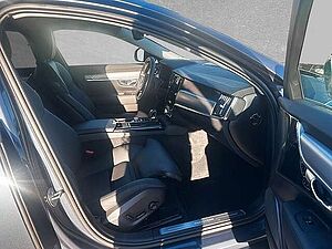 Volvo  T8 AWD Recharge Core ACC BLIS LED