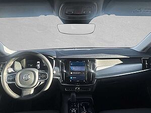 Volvo  T8 AWD Recharge Core ACC BLIS LED
