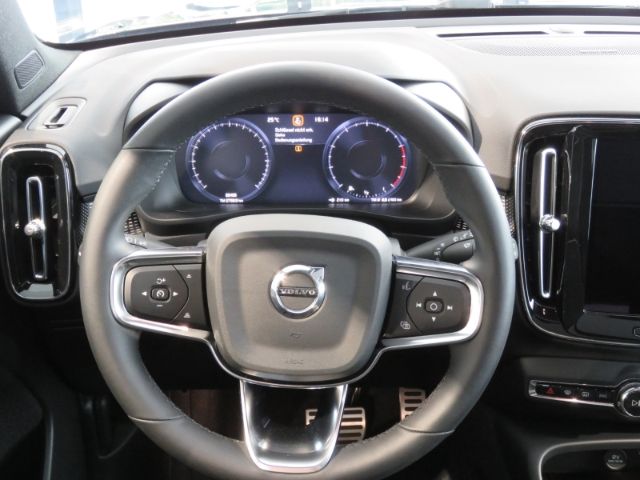 Volvo  T3 R-Design Panorama Memory Harman/Kardon