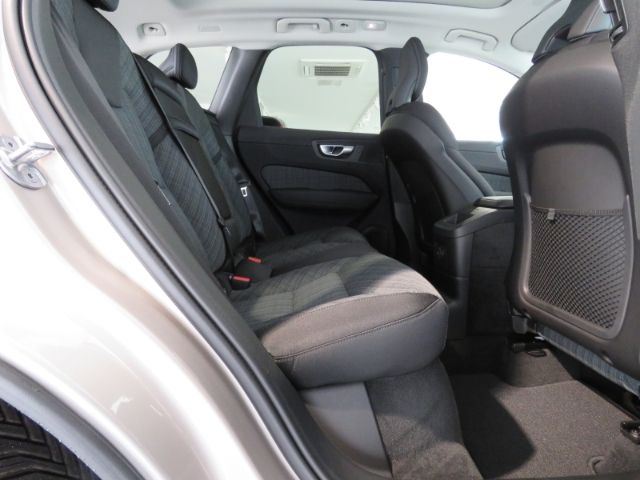 Volvo  T6 Recharge Core 0,5% Reg. Winter-P. Fronts