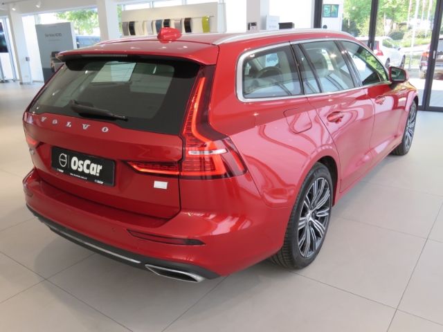 Volvo  T6 Recharge Plus Bright HarmanKardon Licht-P