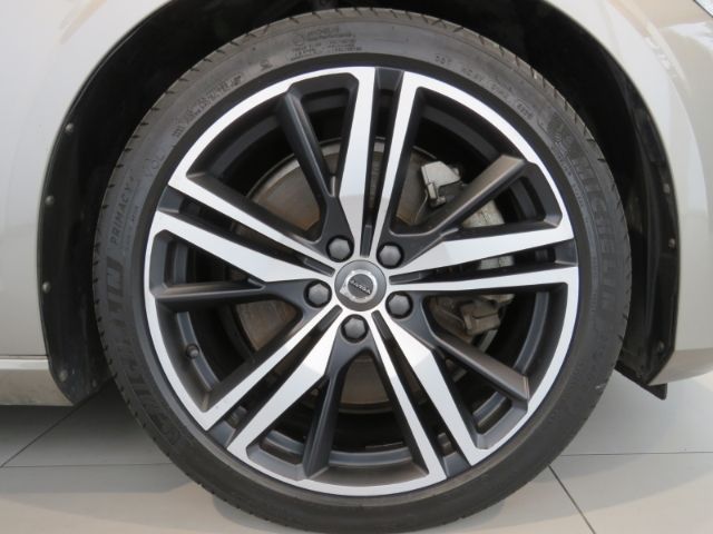 Volvo  T8 Recharge R-Design Xenium-P. Pro Winter-P.