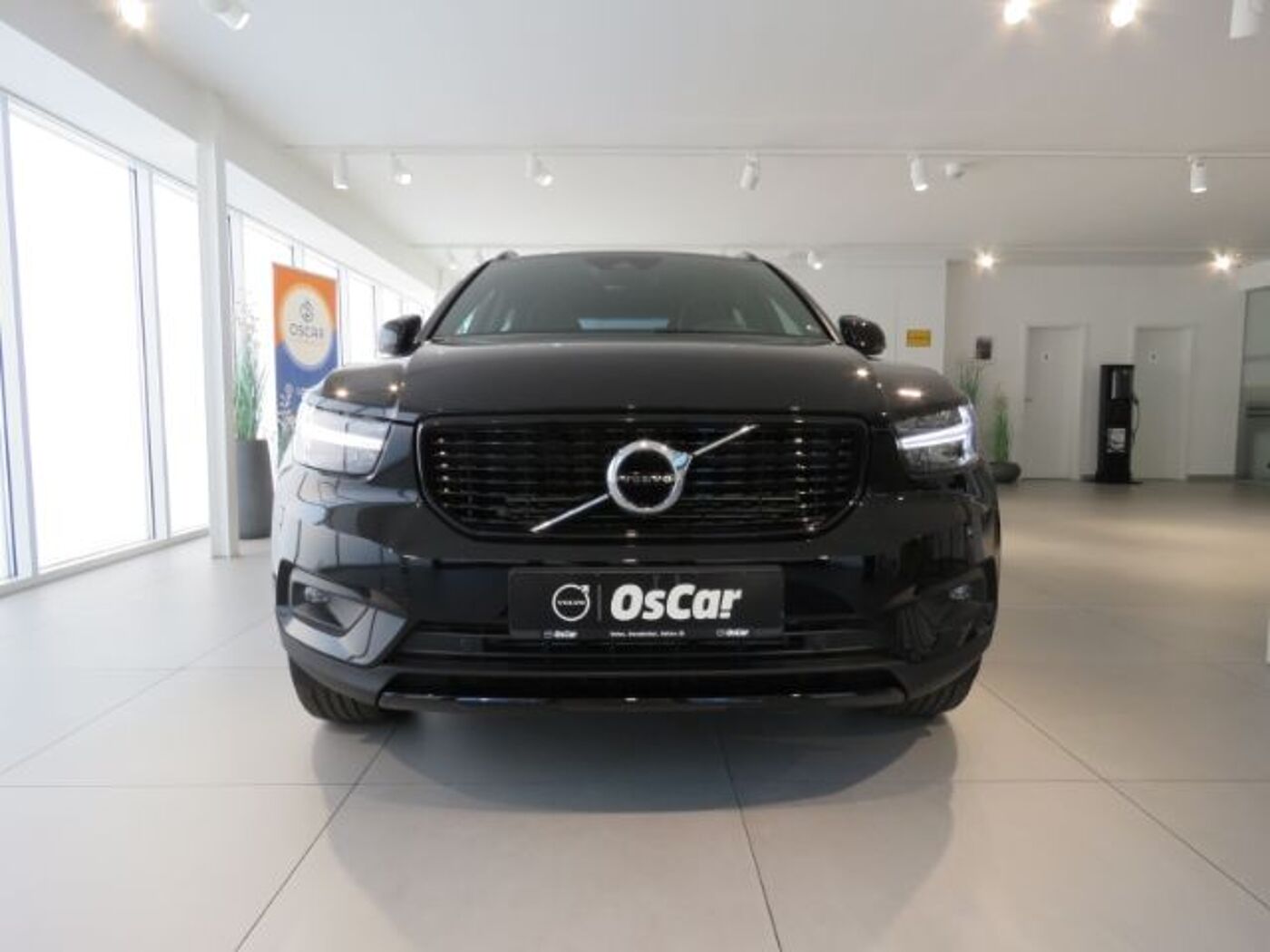 Volvo  T4 Recharge R-Design Winter-P. Parkassisten