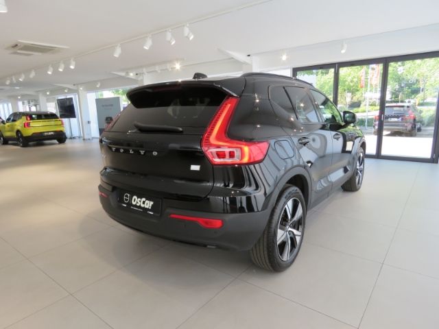 Volvo  T4 Recharge R-Design Winter-P. Parkassisten