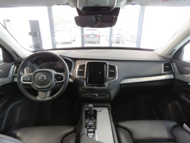 Volvo  B5 D AWD Momentum Pro 7-Sitzer AHK Sitz-Kom