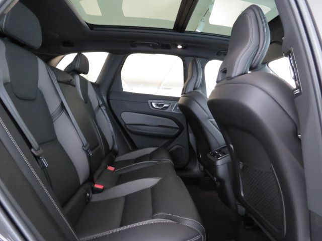 Volvo  B5 D AWD R-Design Xenium-P. 21Zoll Four-C B