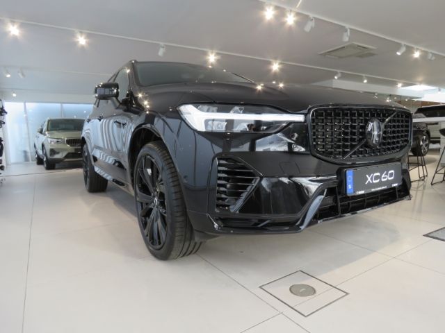 Volvo  T8 Recharge Plus Black Edition HarmanKardon