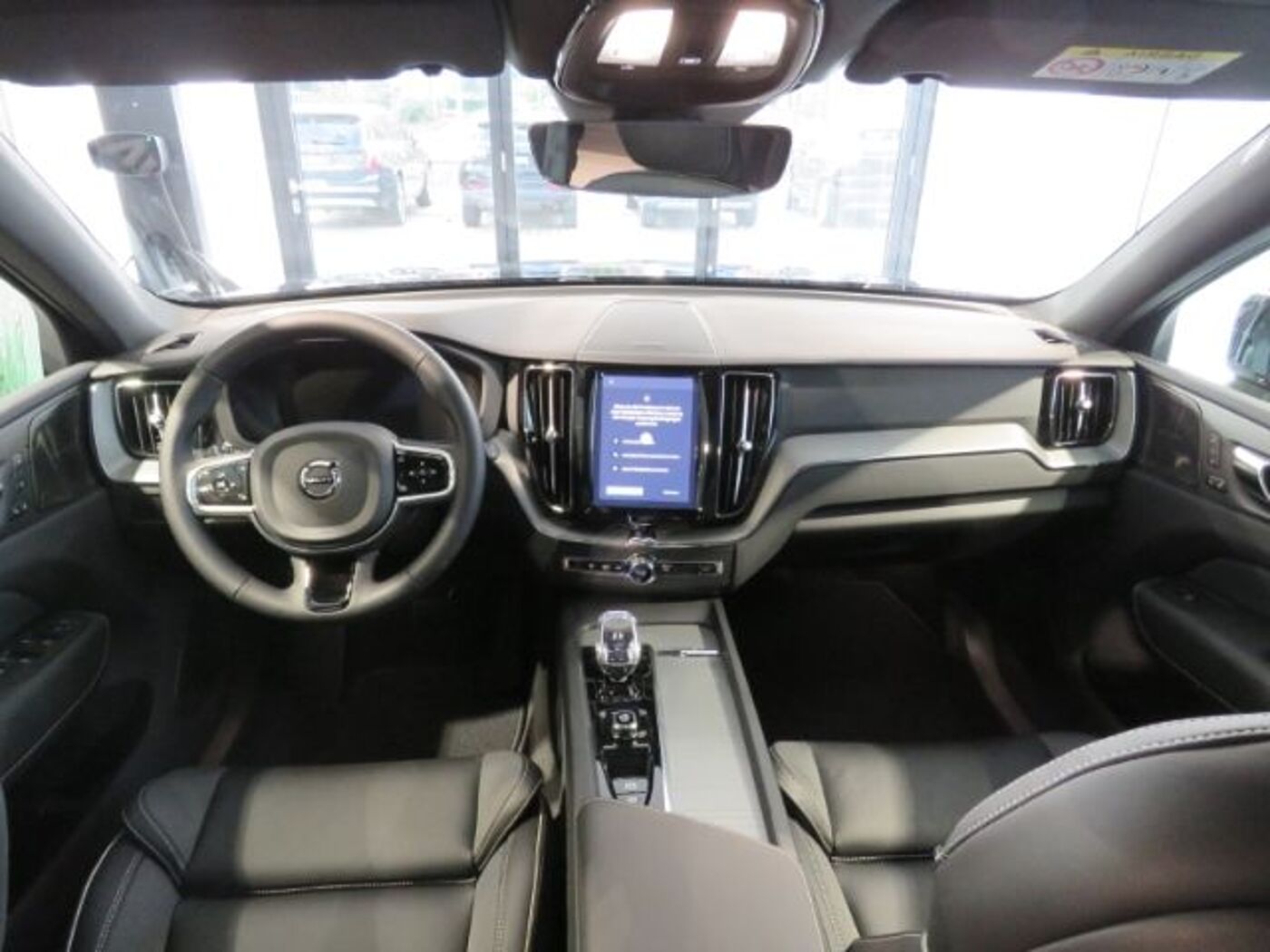 Volvo  T8 Recharge Plus Black Edition HarmanKardon