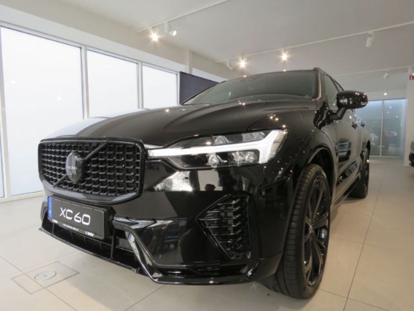 Volvo  T8 Recharge Plus Black Edition HarmanKardon