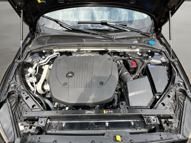 Volvo  B4 Benzin Core Fahrassistenz-P. Sitz-Komfort
