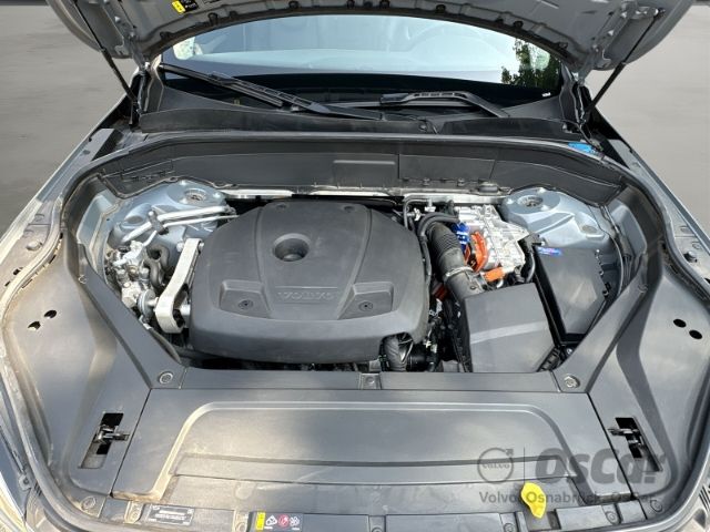 Volvo  T8 Recharge Plus Dark 7-Sitzer AHK Panorama