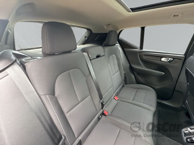 Volvo  T2 2WD Momentum Pro LM-Felge 19 Zoll Panora