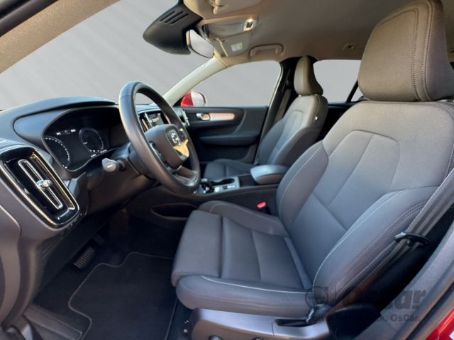 Volvo  T4 2WD Plug-In Hybrid Core AHK Park-P. Wint