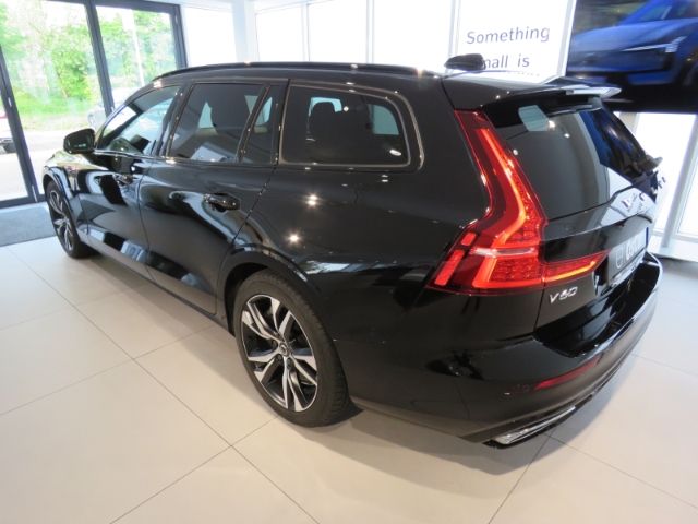 Volvo  T6 AWD Plus Dark Recharge Plug-In Hybrid