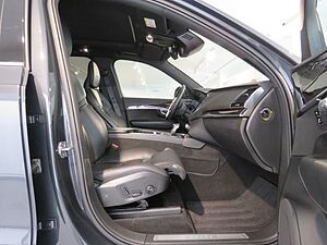 Volvo  D5 AWD Inscription Xenium-P Business-Pro