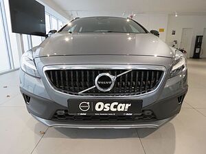 Volvo  D2 Cross Country Plus Panorama Cam Winter