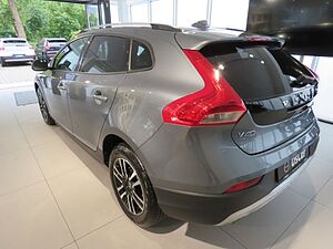 Volvo  D2 Cross Country Plus Panorama Cam Winter