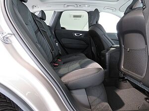 Volvo  T6 Recharge Core 0,5% Reg. Winter-P. Fronts