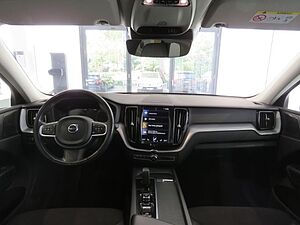 Volvo  B4 Diesel AWD Momentum Pro AHK Licht-P. Win