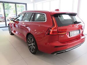 Volvo  T6 Recharge Plus Bright HarmanKardon Licht-P