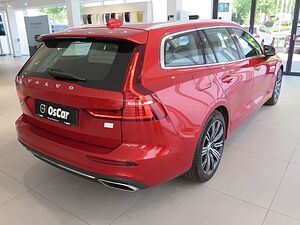 Volvo  T6 Recharge Plus Bright HarmanKardon Licht-P