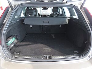 Volvo  T8 Recharge R-Design Xenium-P. Pro Winter-P.