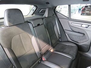 Volvo  T4 Recharge R-Design Winter-P. Parkassisten
