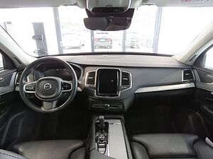 Volvo  B5 D AWD Momentum Pro 7-Sitzer AHK Sitz-Kom