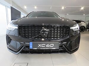 Volvo  T8 Recharge Plus Black Edition HarmanKardon